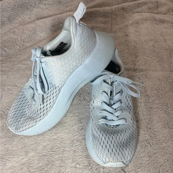 Nobull Journey Running Training Gym Sneakers Womens Pastel Blue Sky Comfy Sz 8.5 - Picture 2 of 12